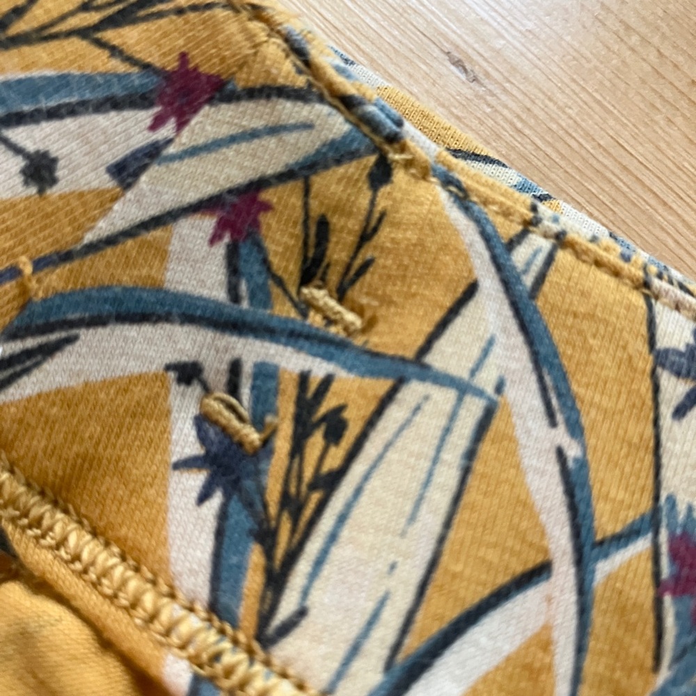 Kuhl Kandid Mini Skirt Golden Print Med - Picture 9 of 16